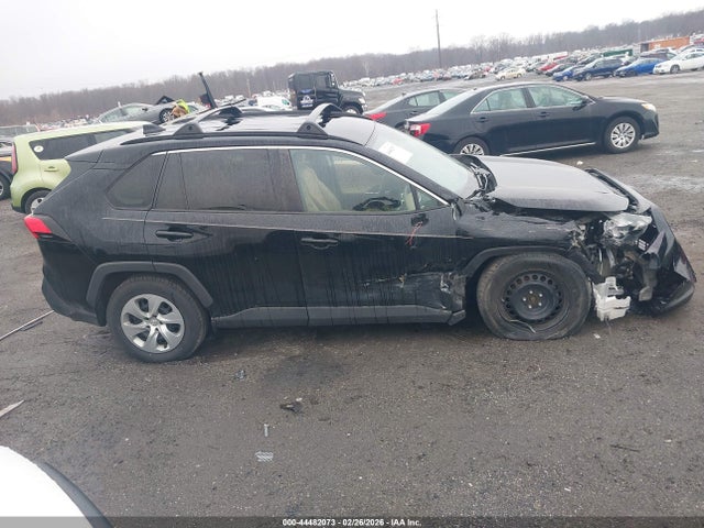 44482073 :رقم المزاد ، 2T3G1RFV7LW090881 vin ، 2020 Toyota Rav4 Le مزاد بيع