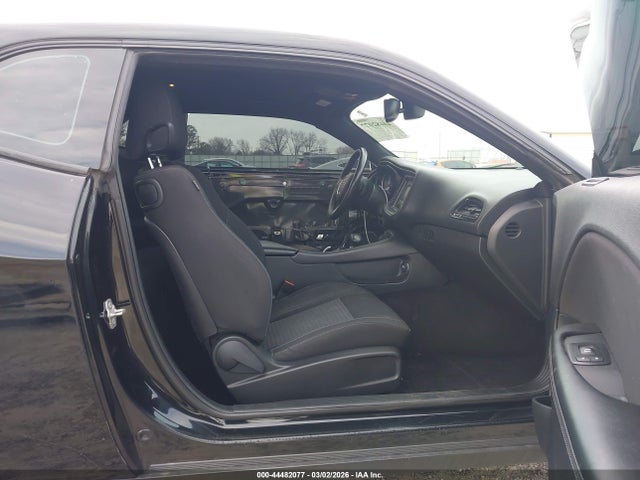 Продажа на аукционе авто 2016 Dodge Challenger Sxt, vin: 2C3CDZAG7GH130773, номер лота: 44482077