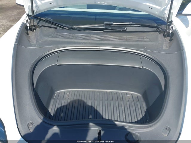 2024 TESLA MODEL 3 5YJ3E1EA1RF794589 Photo 9