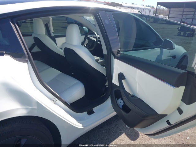 2024 TESLA MODEL 3 5YJ3E1EA1RF794589 Photo 7