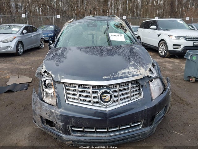 2015 Cadillac Srx Luxury Collection მანქანა იყიდება აუქციონზე, vin: 3GYFNEE31FS630035, აუქციონის ნომერი: 44482124
