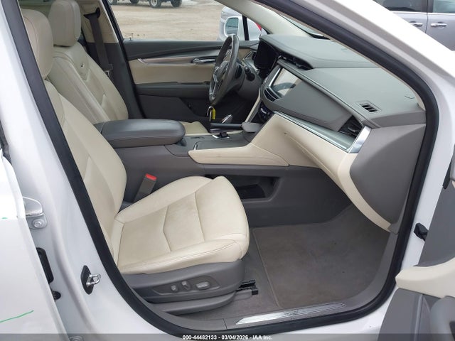 2019 CADILLAC XT5 1GYKNFRS9KZ152188 Photo 4