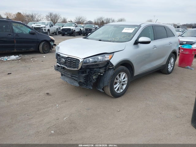 Продажа на аукционе авто 2020 Kia Sorento 2.4l Lx, vin: 5XYPG4A37LG708237, номер лота: 44482136