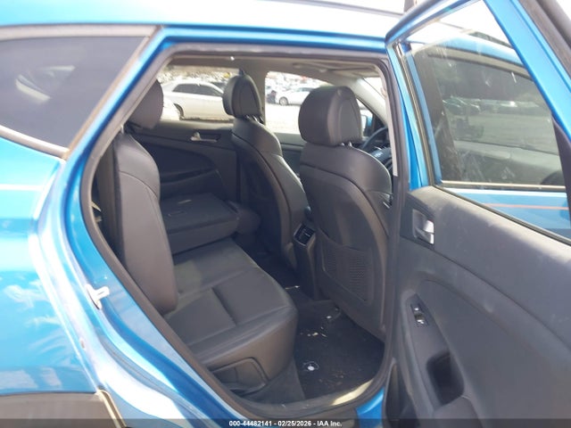 KM8J3CA21JU720202 Hyundai Tucson Limited
