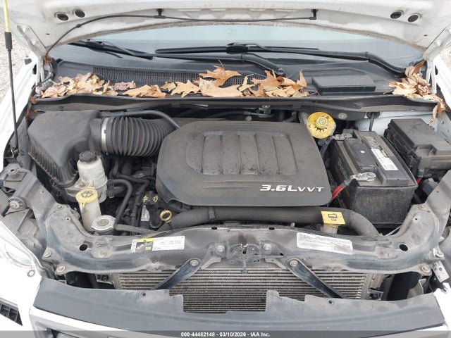 Продаж на аукціоні авто 2016 Chrysler Town & Country Touring, vin: 2C4RC1BG0GR128480, номер лоту: 44482148