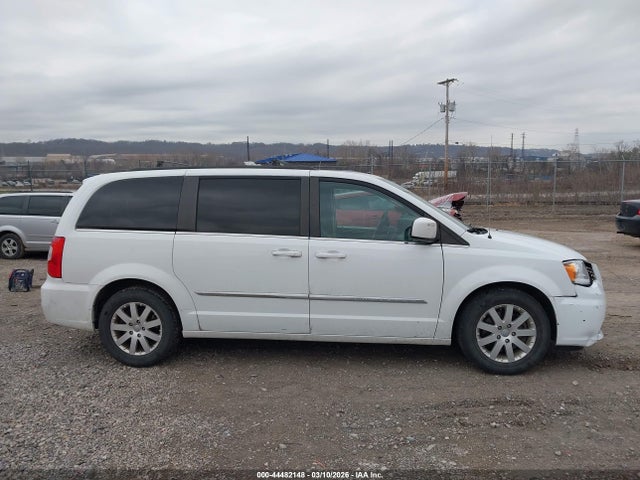 Продаж на аукціоні авто 2016 Chrysler Town & Country Touring, vin: 2C4RC1BG0GR128480, номер лоту: 44482148
