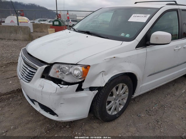 Продаж на аукціоні авто 2016 Chrysler Town & Country Touring, vin: 2C4RC1BG0GR128480, номер лоту: 44482148