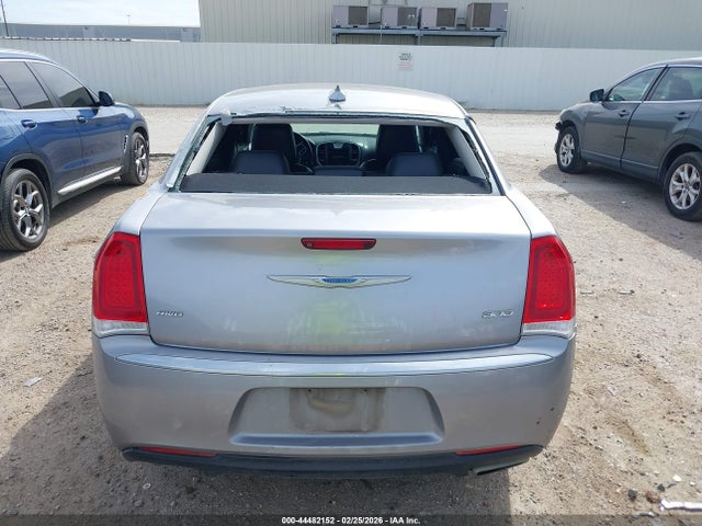 Продаж на аукціоні авто 2018 Chrysler 300 Limited Awd, vin: 2C3CCAKG0JH240915, номер лоту: 44482152