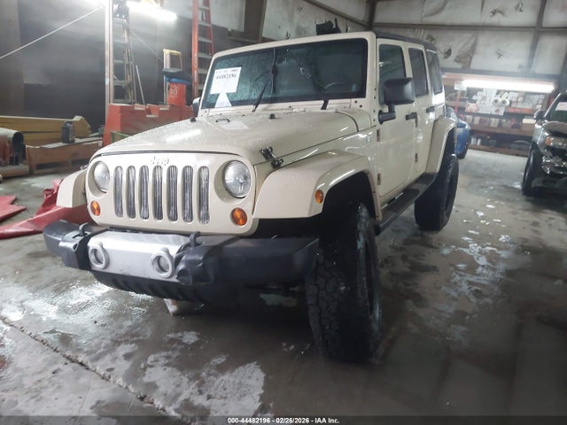 44482196 :رقم المزاد ، 1J4BA5H1XBL624822 vin ، 2011 Jeep Wrangler Unlimited Sahara مزاد بيع
