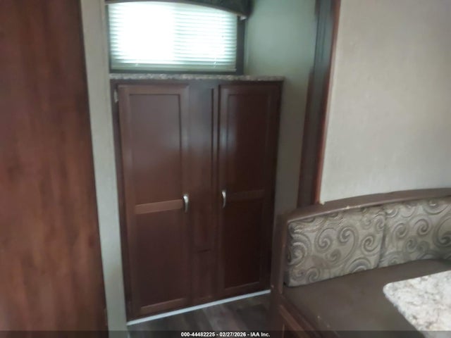 4YDT25121HK416995 Keystone Other