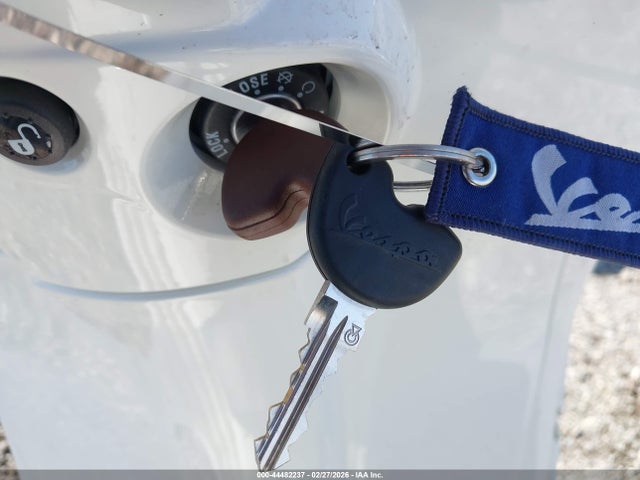 ZAPM818G1P5803672 Vespa Primavera/sprint 150