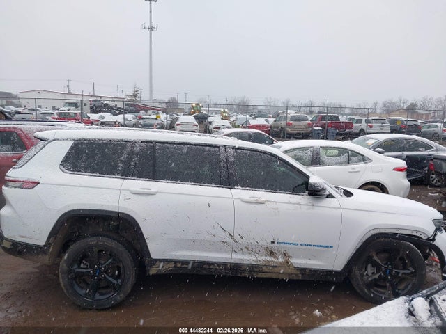 2023 Jeep Grand Cherokee L Altitude 4x4 მანქანა იყიდება აუქციონზე, vin: 1C4RJKAG8P8743142, აუქციონის ნომერი: 44482244
