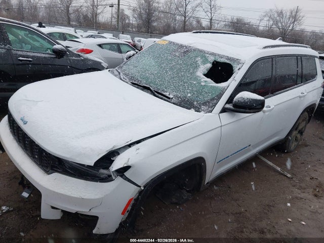 2023 Jeep Grand Cherokee L Altitude 4x4 მანქანა იყიდება აუქციონზე, vin: 1C4RJKAG8P8743142, აუქციონის ნომერი: 44482244