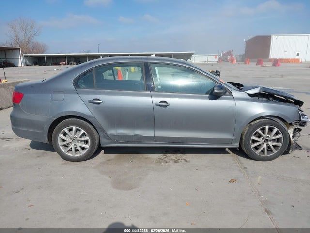 2011 Volkswagen Jetta 2.5l Se მანქანა იყიდება აუქციონზე, vin: 3VWDX7AJ4BM379322, აუქციონის ნომერი: 44482256