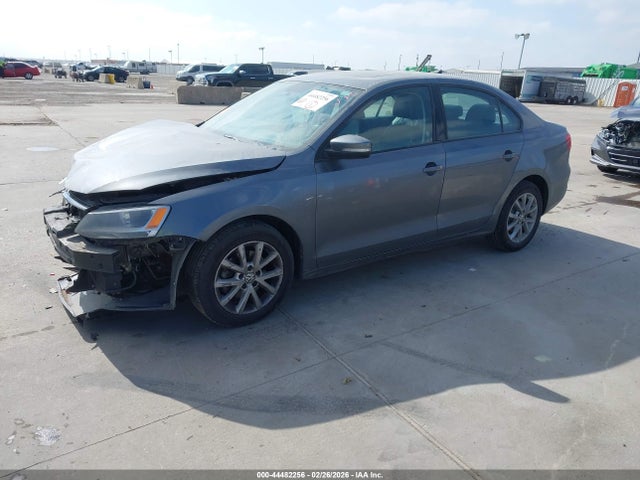 2011 Volkswagen Jetta 2.5l Se მანქანა იყიდება აუქციონზე, vin: 3VWDX7AJ4BM379322, აუქციონის ნომერი: 44482256