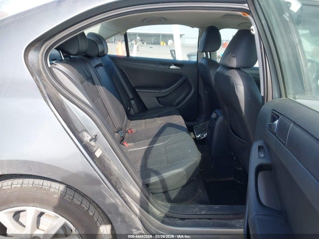 2011 Volkswagen Jetta 2.5l Se მანქანა იყიდება აუქციონზე, vin: 3VWDX7AJ4BM379322, აუქციონის ნომერი: 44482256