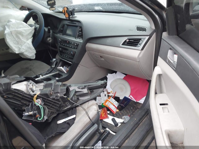 5NPE24AF5HH481047 Hyundai SONATA SE