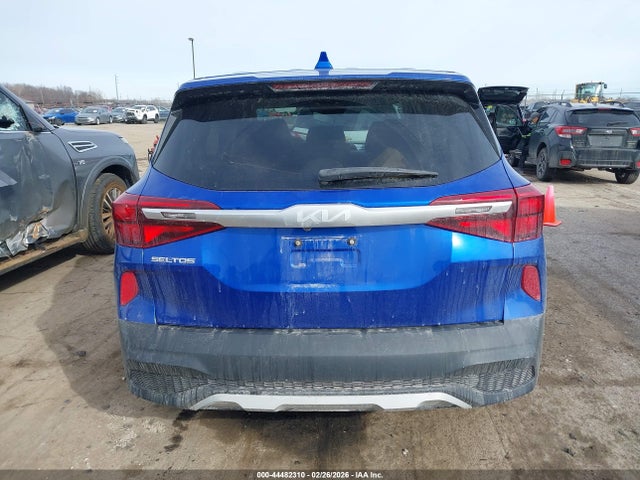 2022 Kia Seltos Lx მანქანა იყიდება აუქციონზე, vin: KNDEPCAA5N7284797, აუქციონის ნომერი: 44482310