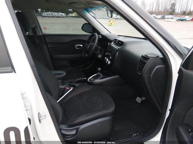 2019 KIA SOUL KNDJN2A21K7697643 Photo 4