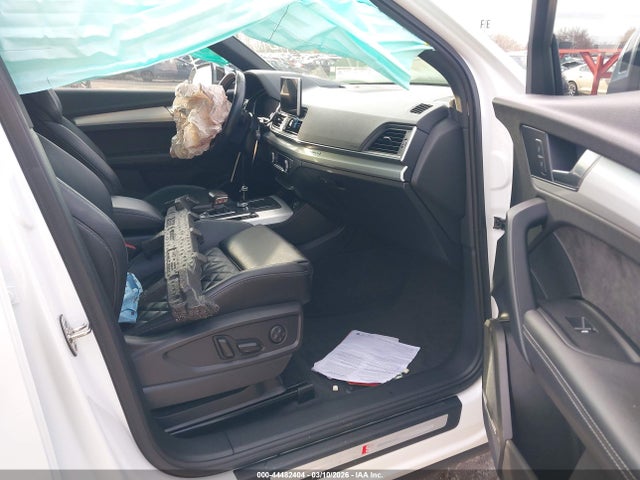 2018 AUDI SQ5 WA1C4AFY9J2146255 Photo 4