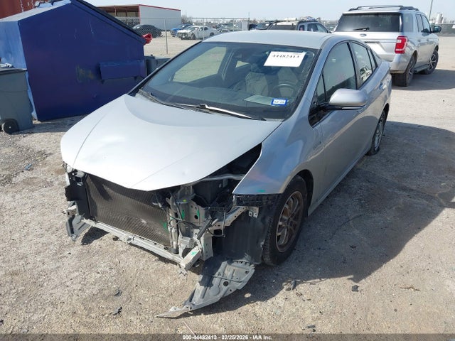 2018 TOYOTA PRIUS JTDKBRFU2J3584872 Photo 1