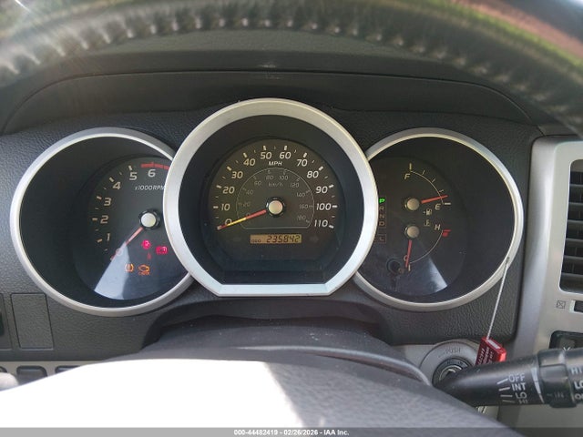 2006 TOYOTA 4RUNNER JTEZU14R468056832 Photo 6