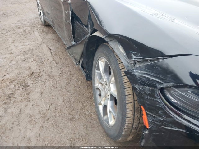 2C3CDXFG7HH521310 Dodge Charger Se Awd