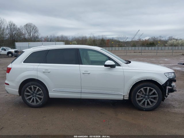 Продажа на аукционе авто 2019 Audi Q7 55 Premium, vin: WA1VAAF76KD038691, номер лота: 44482454