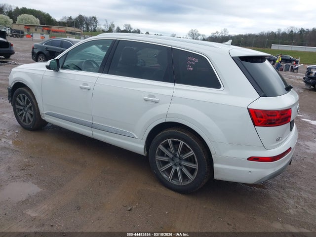 2019 AUDI Q7 WA1VAAF76KD038691 Photo 2