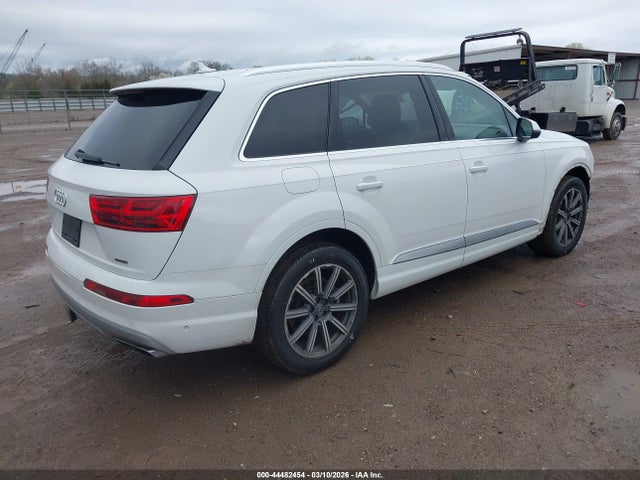 2019 AUDI Q7 WA1VAAF76KD038691 Photo 3