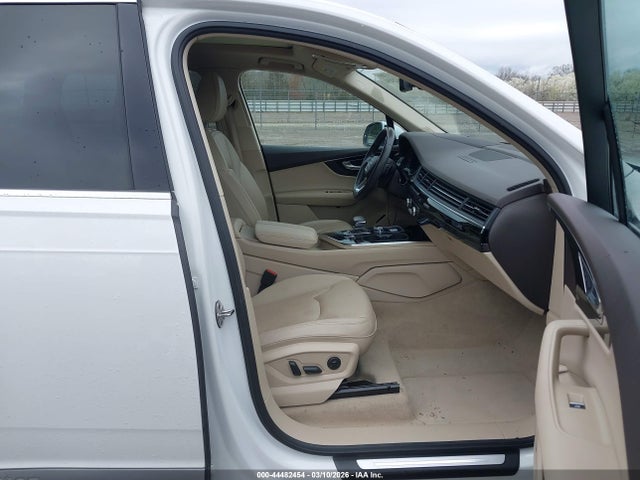 2019 AUDI Q7 WA1VAAF76KD038691 Photo 4