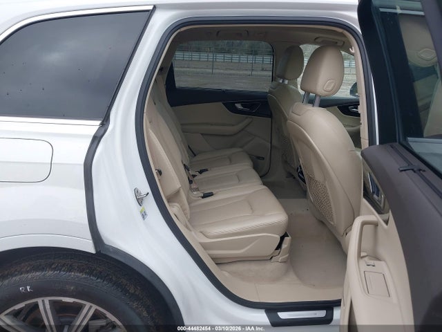 2019 AUDI Q7 WA1VAAF76KD038691 Photo 7