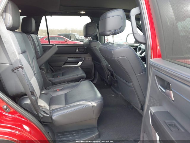 2024 TOYOTA SEQUOIA 7SVAAABAXRX033739 Photo 7