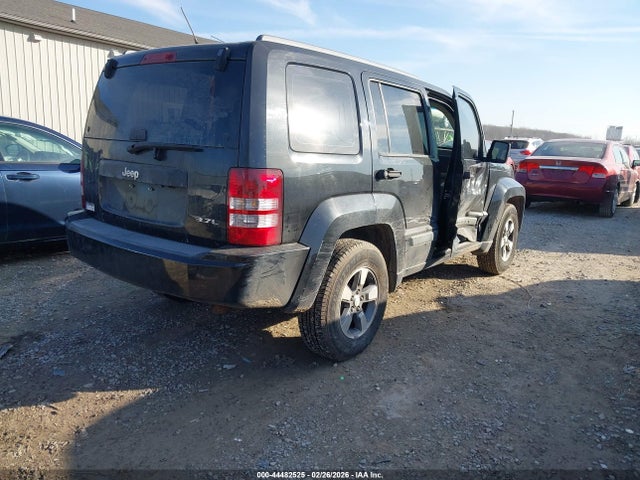 2008 JEEP LIBERTY 1J8GP28K98W119873 Photo 3