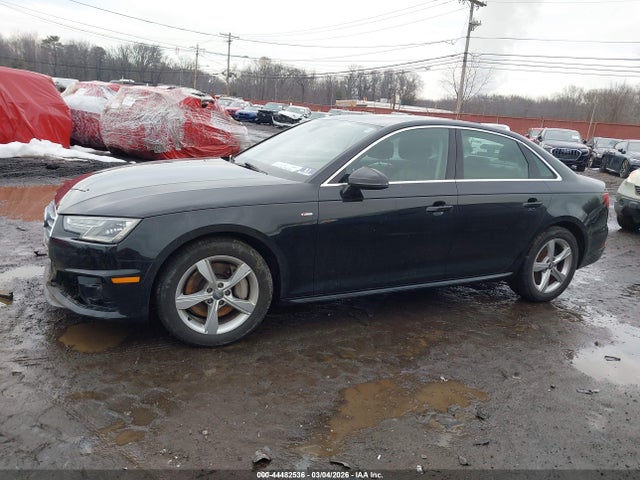 44482536 :رقم المزاد ، WAUDNAF4XKN009312 vin ، 2019 Audi A4 45 Premium مزاد بيع
