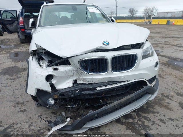 WBAVL1C5XFVY36112 BMW X1 Xdrive28i
