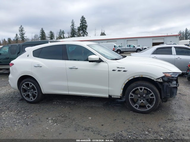 ZN661YUMXPX414650 Maserati Levante Modena