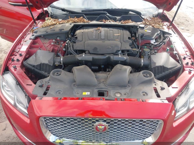 2018 JAGUAR XJ SAJWJ2GD5J8W13814 Photo 9