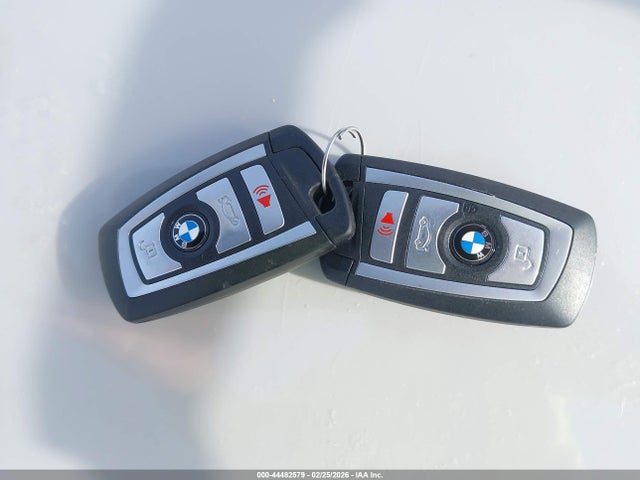 2017 Bmw X3 Xdrive28i მანქანა იყიდება აუქციონზე, vin: 5UXWX9C33H0W71155, აუქციონის ნომერი: 44482579