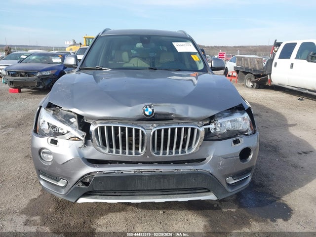 2017 Bmw X3 Xdrive28i მანქანა იყიდება აუქციონზე, vin: 5UXWX9C33H0W71155, აუქციონის ნომერი: 44482579