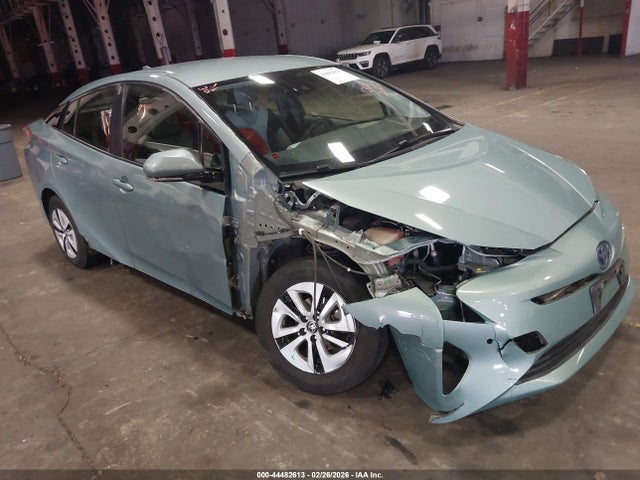 JTDKBRFUXH3557994 Toyota Prius Two
