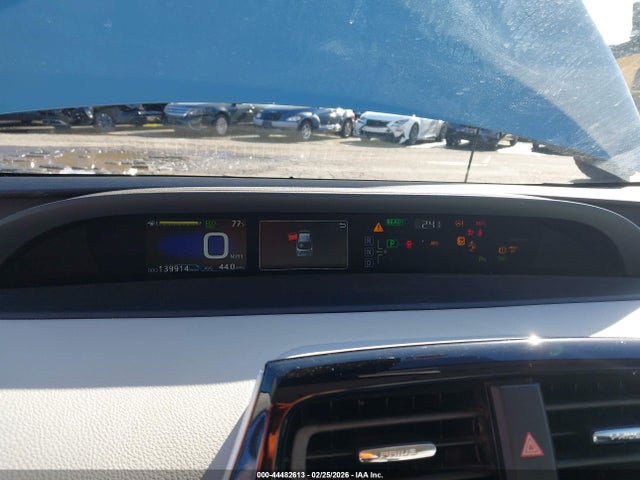 JTDKBRFUXH3557994 Toyota Prius Two