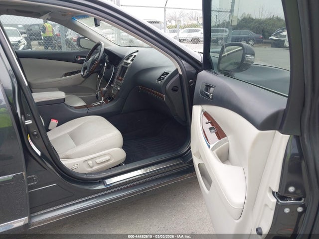 Aukcja sprzedaży 2011 Lexus Es 350, vin: JTHBK1EG7B2445971, numer aukcji: 44482615