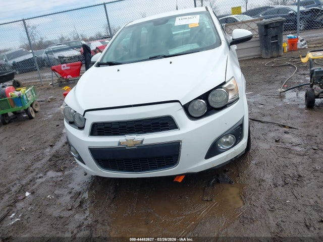 Продажа на аукционе авто 2013 Chevrolet Sonic Lt Auto, vin: 1G1JC5SH3D4136772, номер лота: 44482627