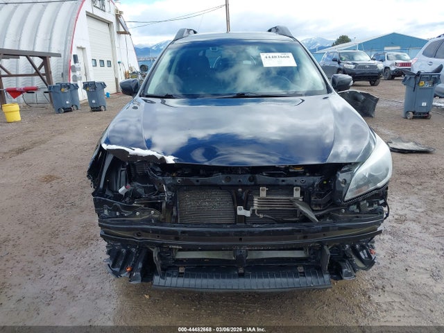 2015 Subaru Outback 3.6r Limited მანქანა იყიდება აუქციონზე, vin: 4S4BSENC8F3351440, აუქციონის ნომერი: 44482668