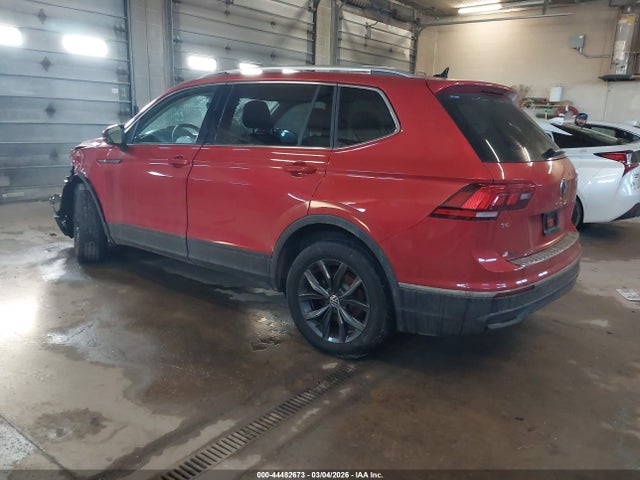 3VV2B7AX5NM068033 Volkswagen Tiguan 2.0t Se