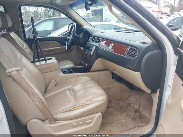 Aukcja sprzedaży 2007 Chevrolet Tahoe Ltz, vin: 1GNFC130X7J123562, numer aukcji: 44482690