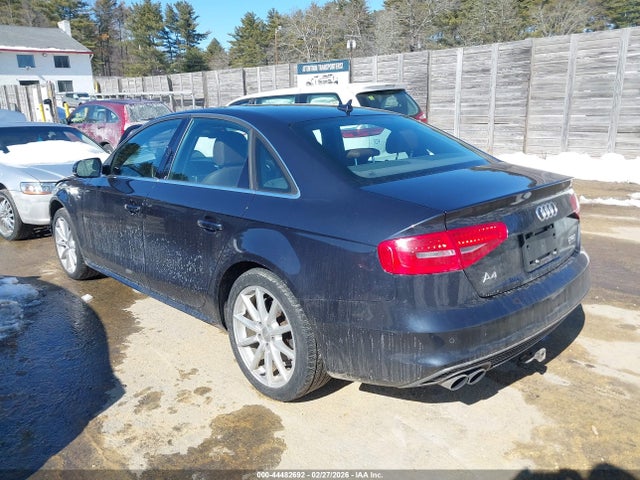 2015 AUDI A4 WAUFFAFL0FN038630 Photo 2