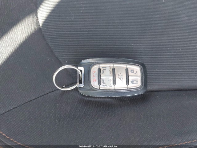 Продажа на аукционе авто 2017 Chrysler Pacifica Touring, vin: 2C4RC1DG6HR508454, номер лота: 44482720
