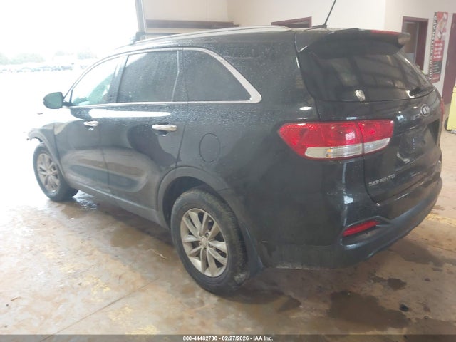 2018 Kia Sorento 3.3l Lx მანქანა იყიდება აუქციონზე, vin: 5XYPG4A50JG375961, აუქციონის ნომერი: 44482730